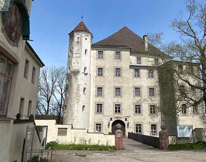 Schloss Bad Grönenbach im Unterallgäu bei Memmingen